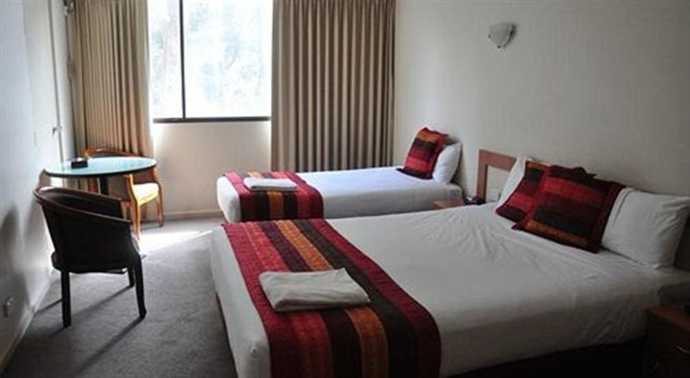 ซิตี้พาร์คโฮเต็ล เมลเบิร์น Hotel ภายนอก รูปภาพ