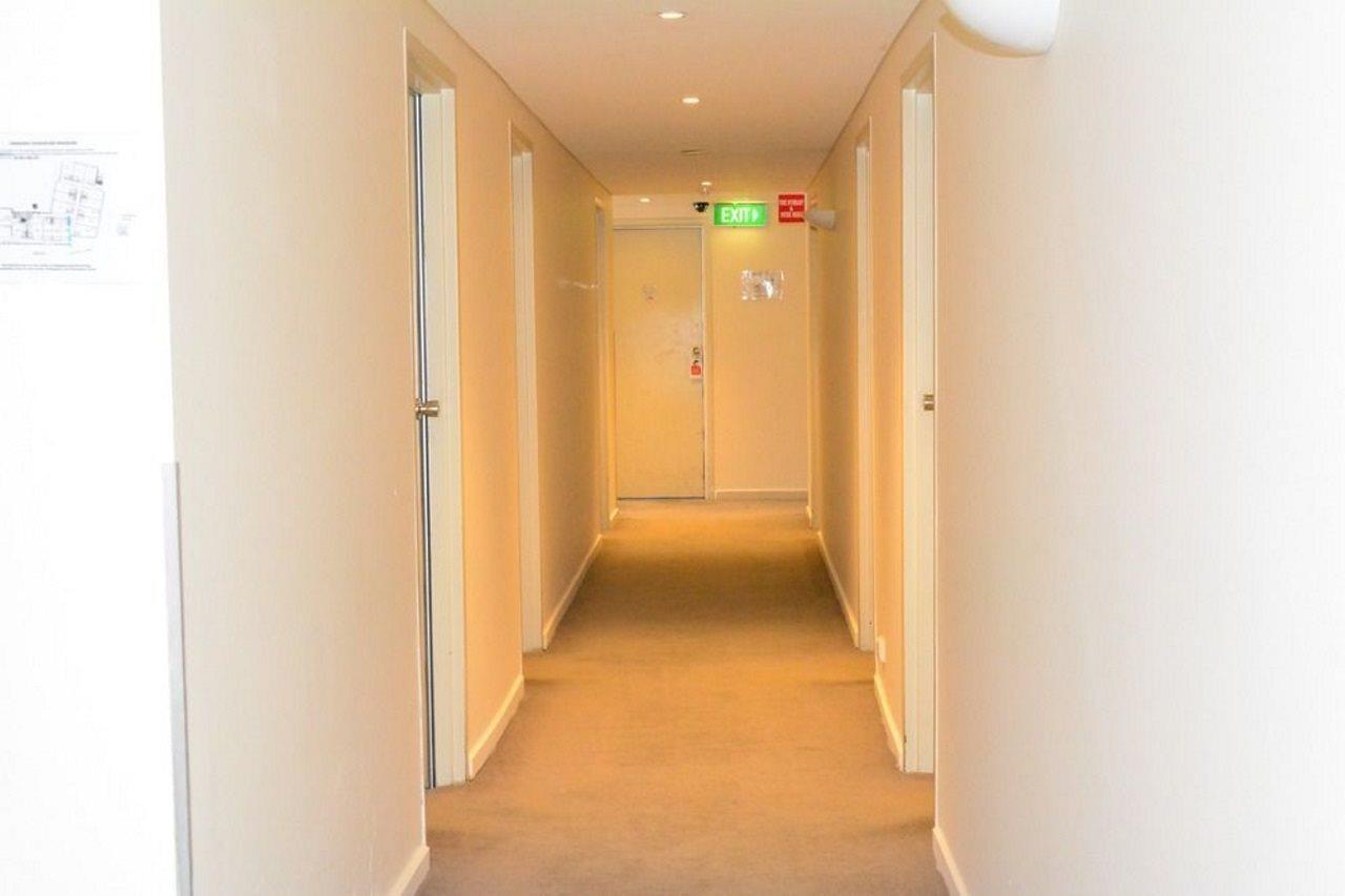 ซิตี้พาร์คโฮเต็ล เมลเบิร์น Hotel ภายนอก รูปภาพ