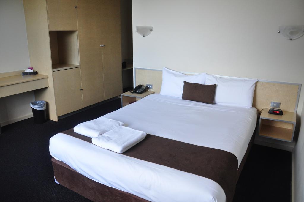 ซิตี้พาร์คโฮเต็ล เมลเบิร์น Hotel ภายนอก รูปภาพ